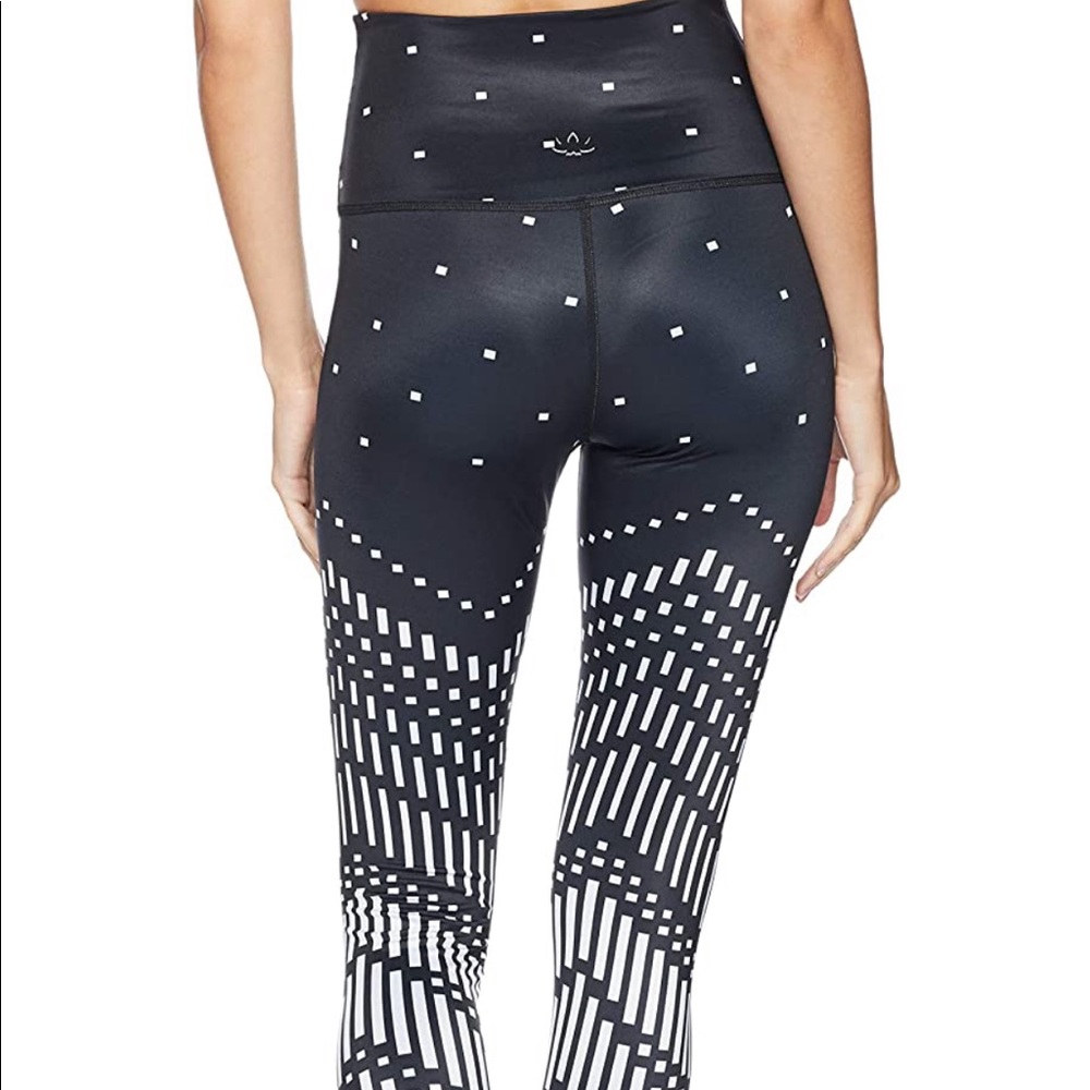 Beyond Yoga 🧘‍♀️ Lux High Waist Legging